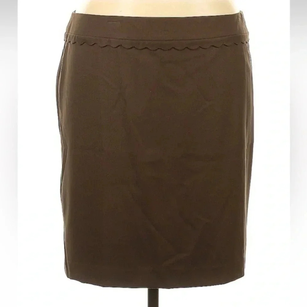 Ann Taylor | LOFT | Career Chic Brown Scallop Classic Pencil Skirt Size 16 NWT